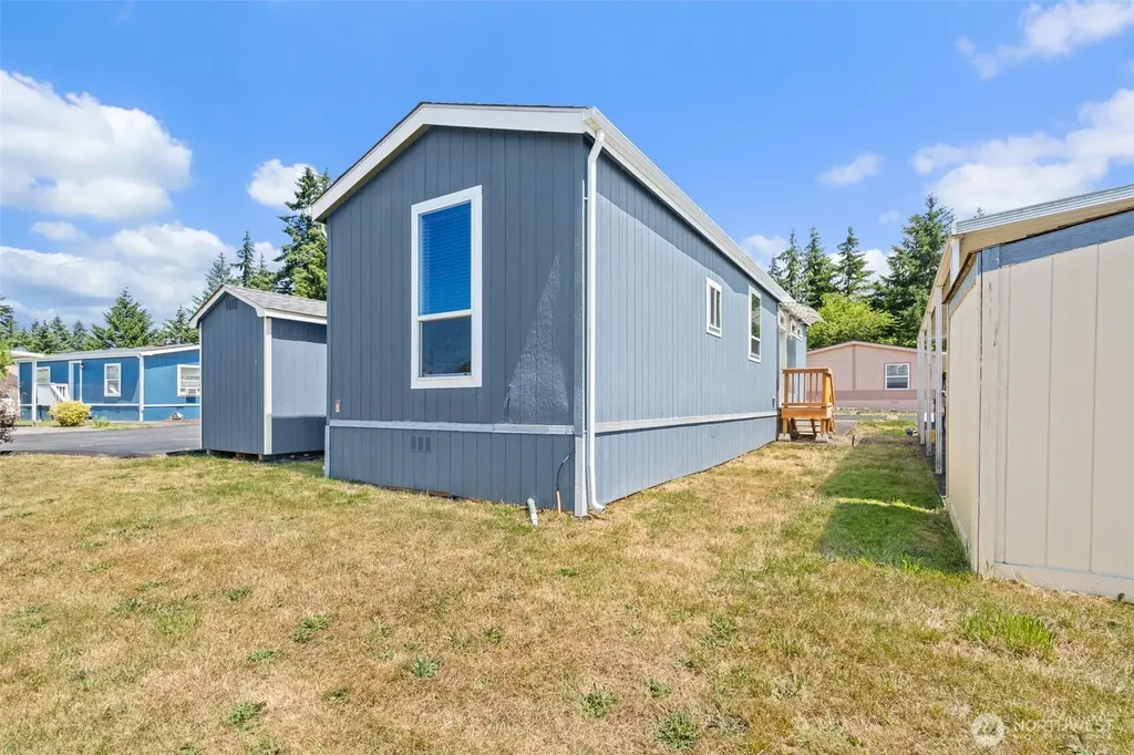 222 Maple Avenue NW Napavine WA 98565