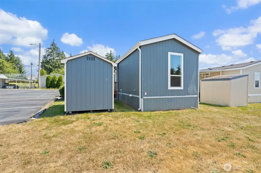 222 Maple Avenue NW Napavine WA 98565