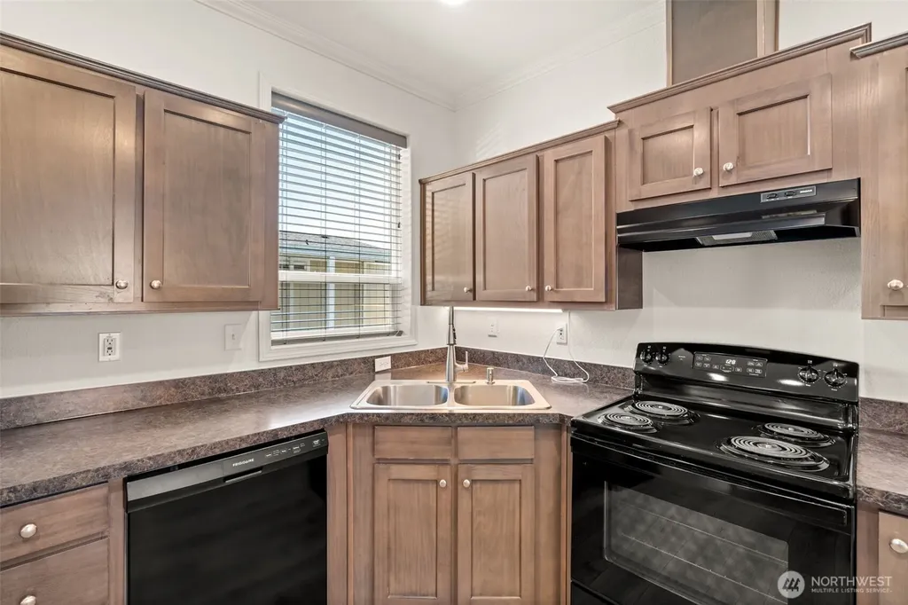 222 Maple Avenue NW Napavine WA 98565