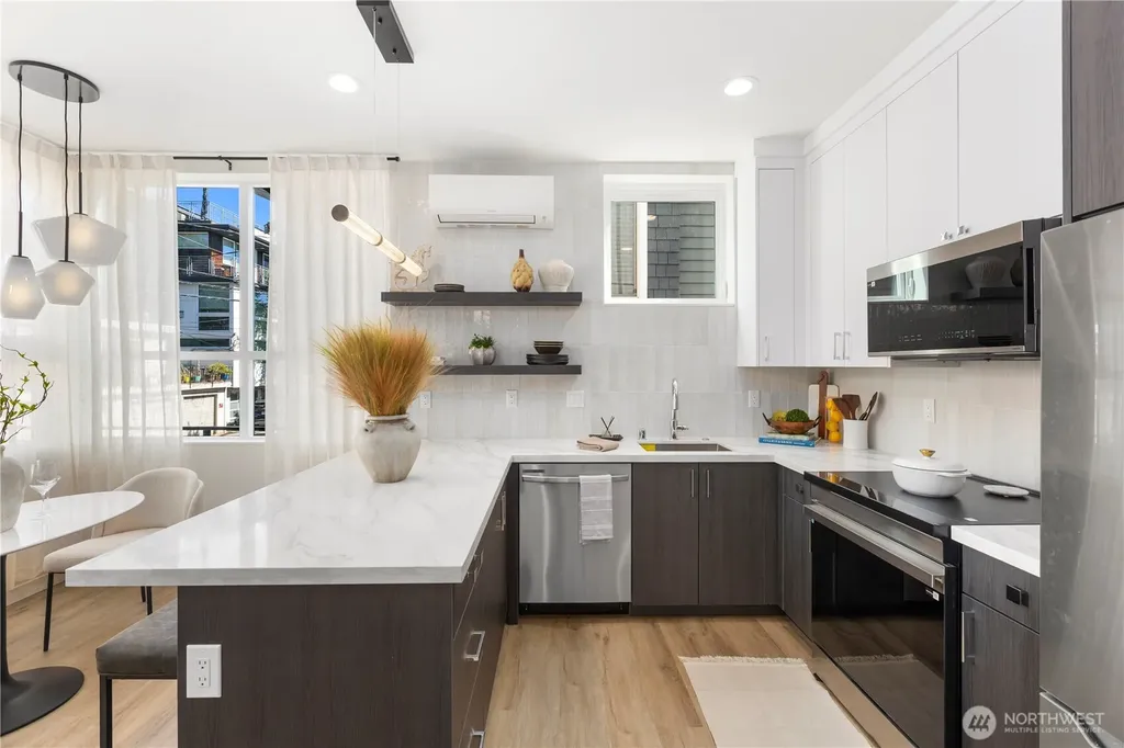 2328 Franklin Avenue E Seattle WA 98102