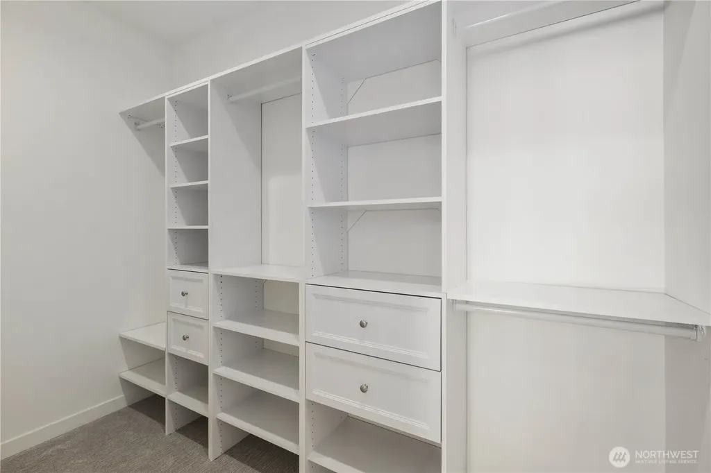 2328 Franklin Avenue E Seattle WA 98102