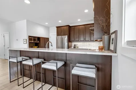 2452 NW Columbia Avenue East Wenatchee WA 98802