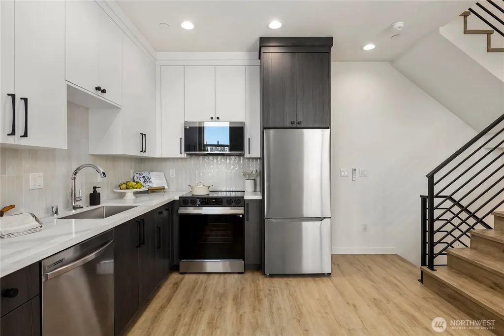 2328 Franklin Avenue E Seattle WA 98102