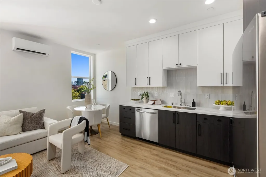 2328 Franklin Avenue E Seattle WA 98102