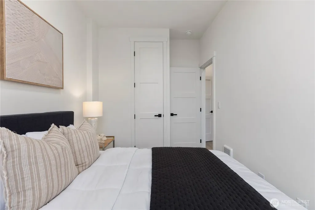 2328 Franklin Avenue E Seattle WA 98102