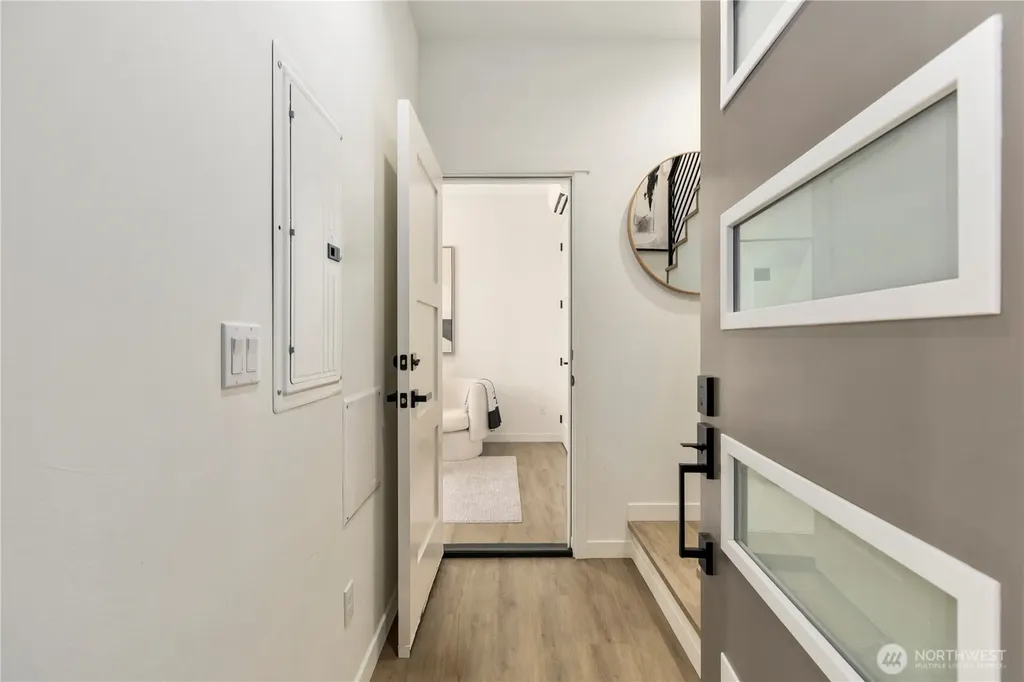 2328 Franklin Avenue E Seattle WA 98102