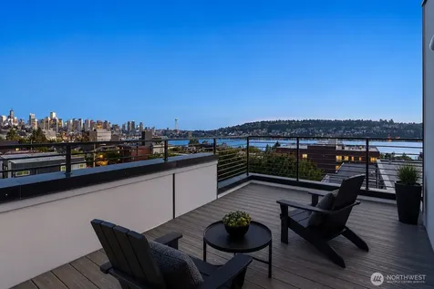 2328 Franklin Avenue E Seattle WA 98102
