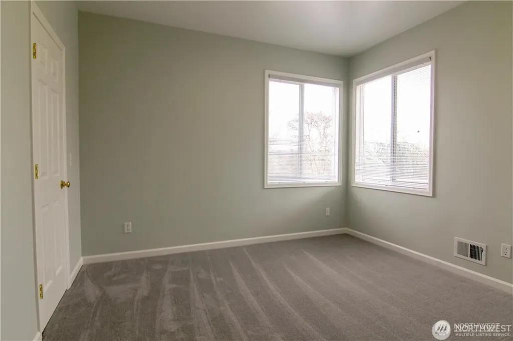 15514 129th Avenue NE Woodinville WA 98072