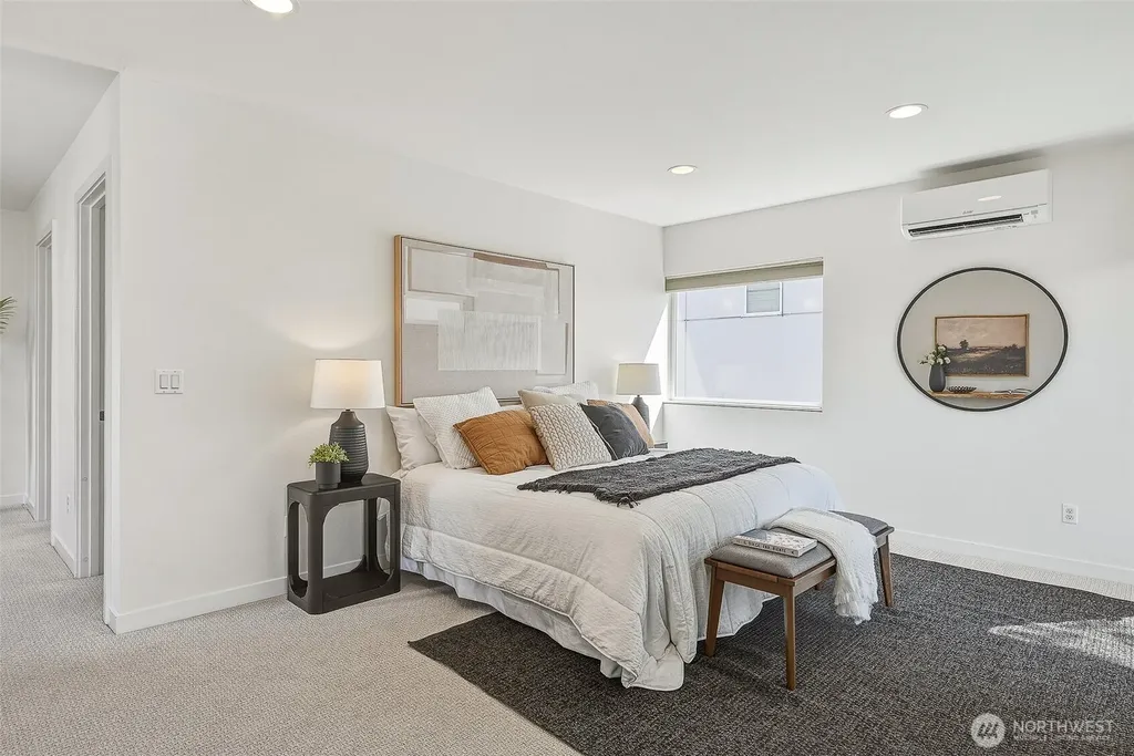 830 16th Avenue Seattle WA 98122