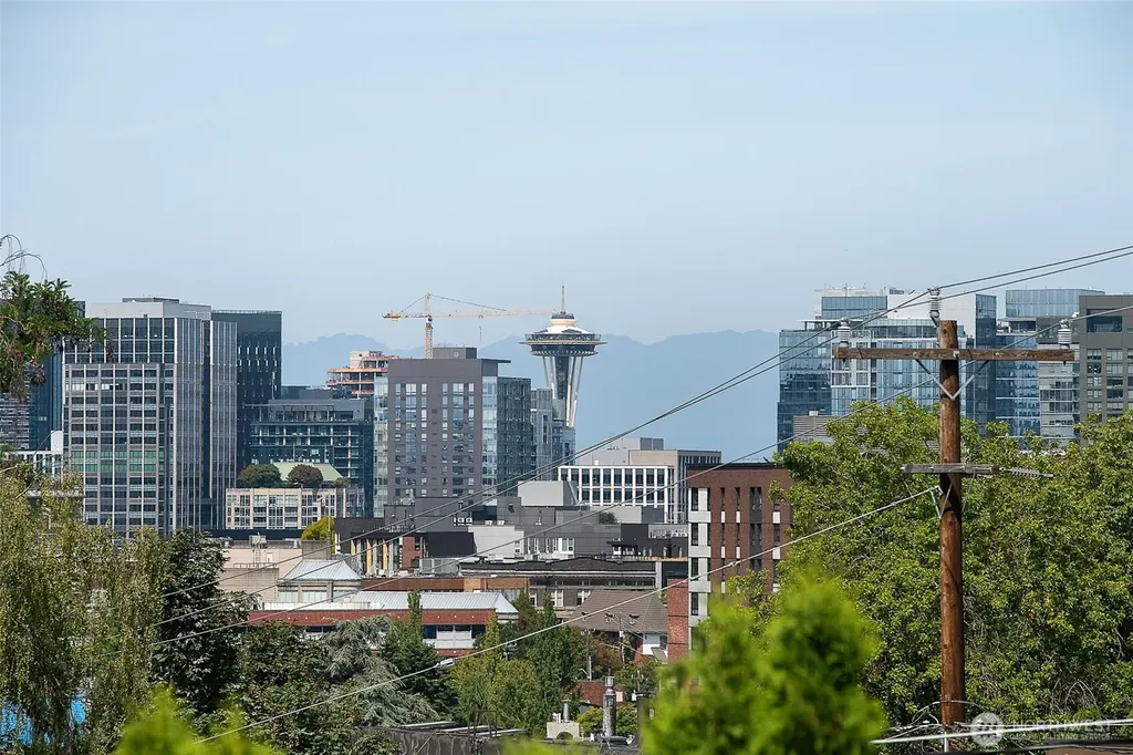 830 16th Avenue Seattle WA 98122