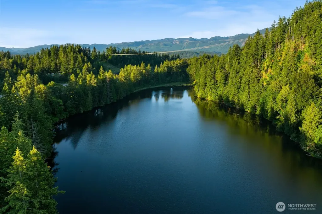 10350 348th Avenue SE Snoqualmie WA 98065