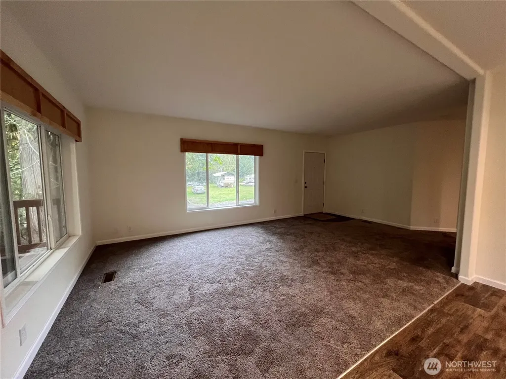 16818 57 Street NW Vaughn WA 98394