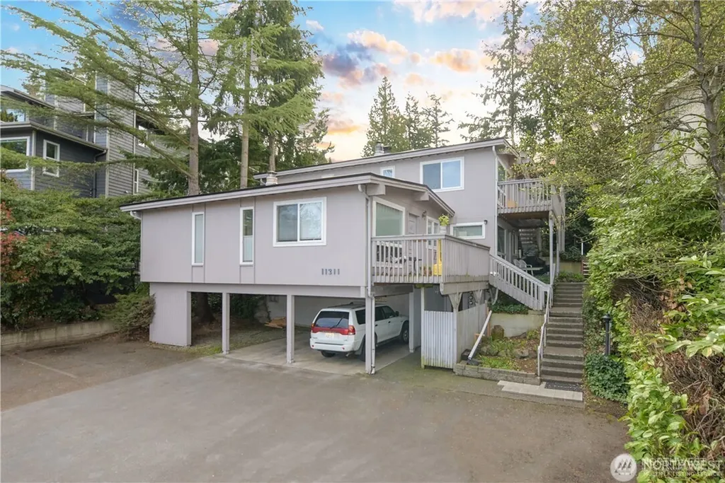 11211 NE 68th Street Kirkland WA 98033