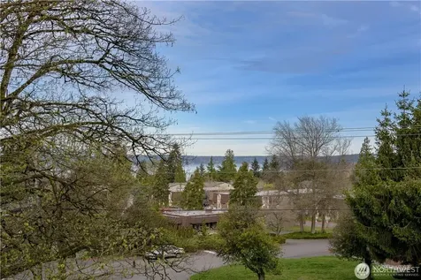 11211 NE 68th Street Kirkland WA 98033