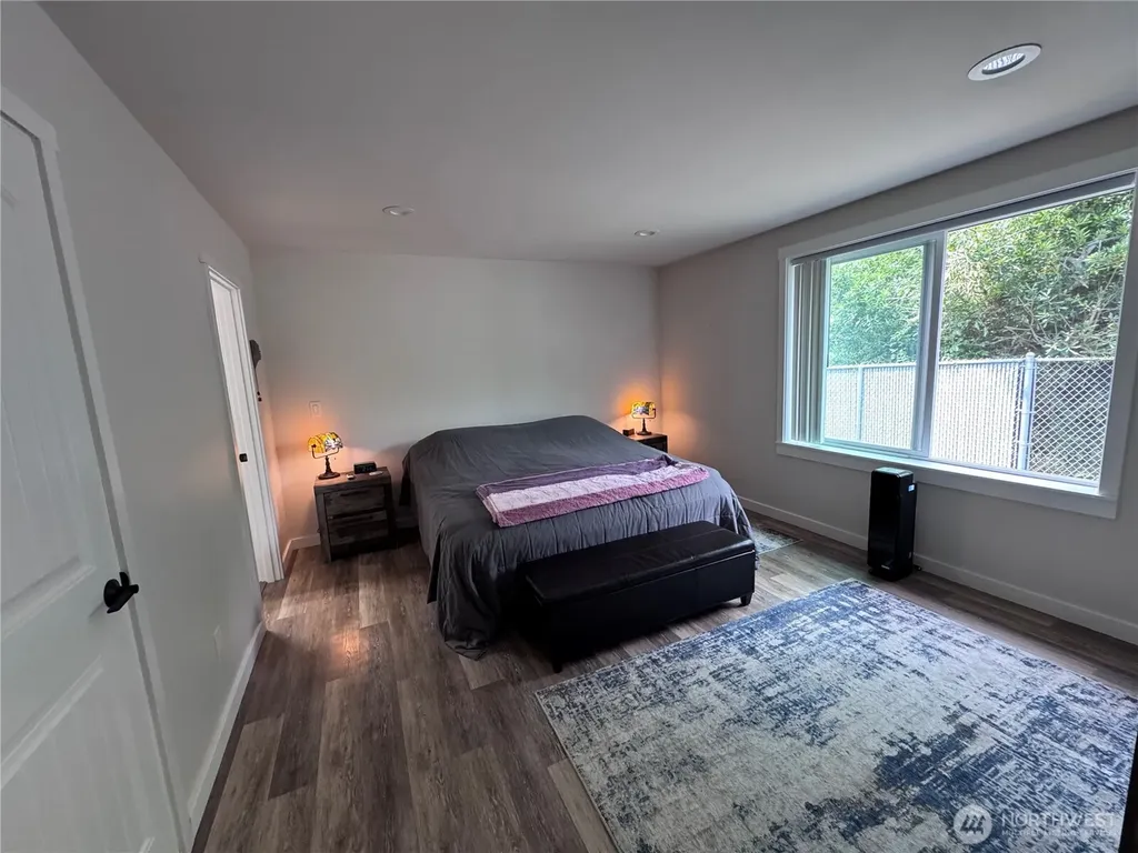 118 Pacific Boulevard NW Ocean Shores WA 98569