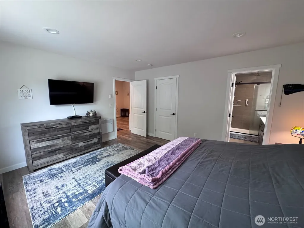 118 Pacific Boulevard NW Ocean Shores WA 98569