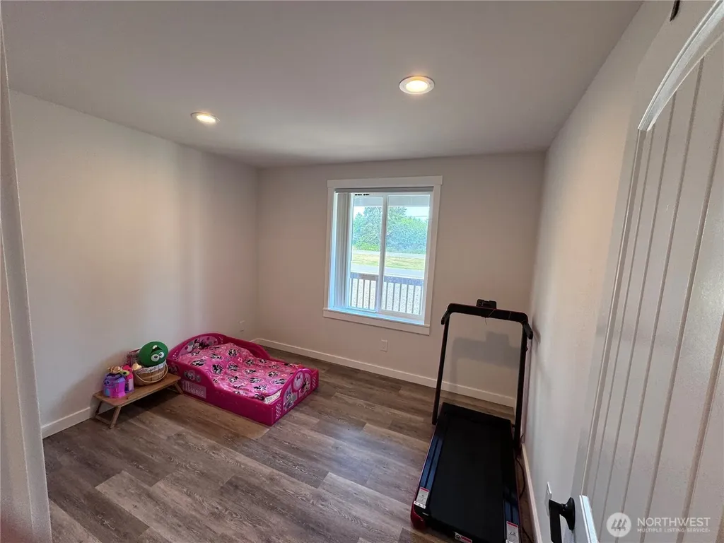 118 Pacific Boulevard NW Ocean Shores WA 98569
