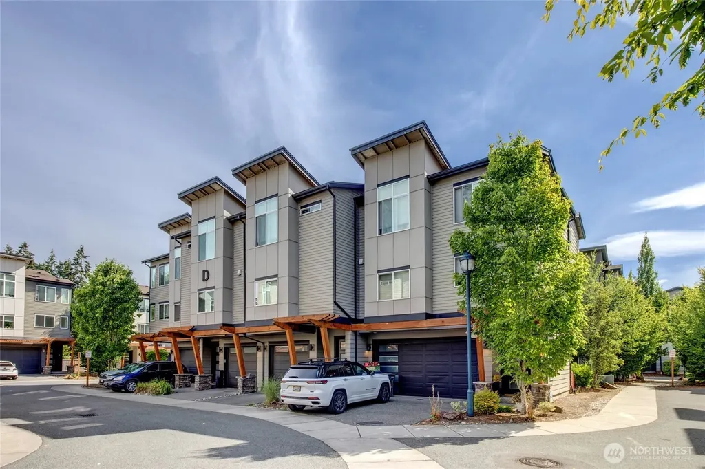19225 Damson Road Lynnwood WA 98036