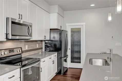 19225 Damson Road Lynnwood WA 98036