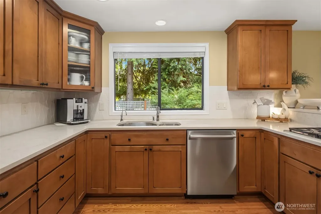 4402 170th Court NE Redmond WA 98052