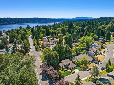 4402 170th Court NE Redmond WA 98052