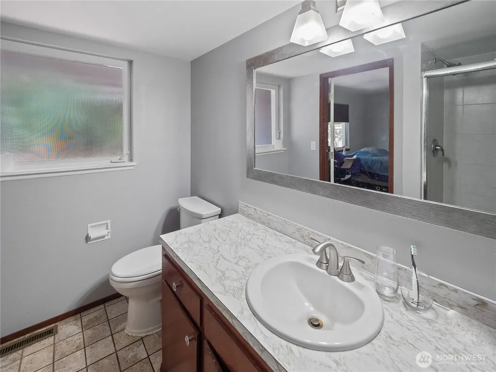 34203 44th Avenue S Auburn WA 98001