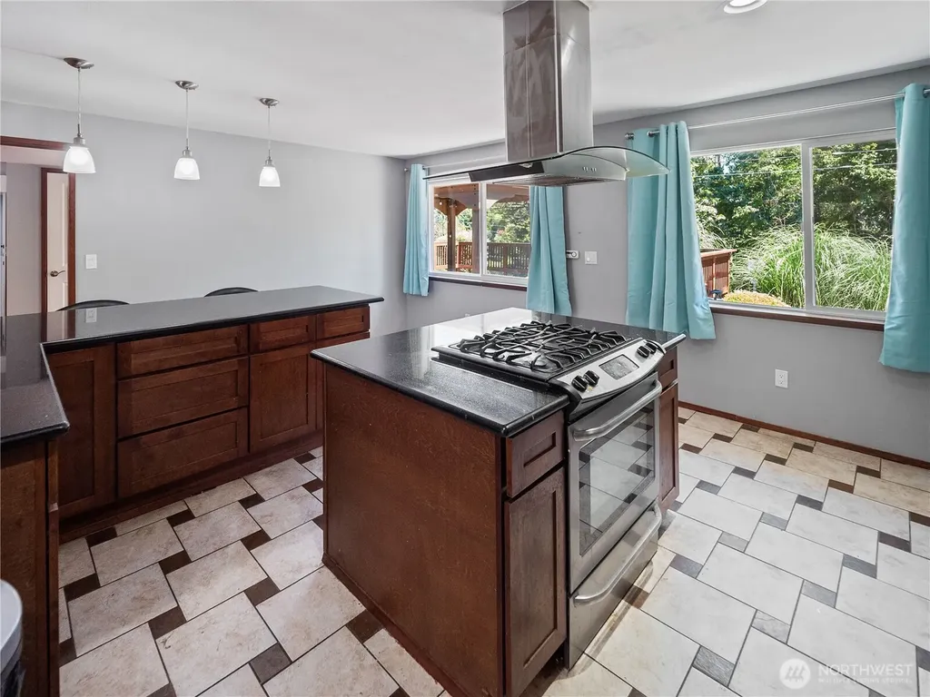 34203 44th Avenue S Auburn WA 98001