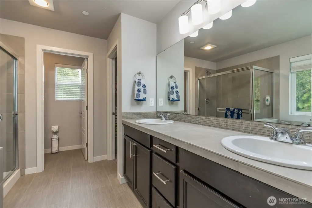 29324 122nd Place SE Auburn WA 98092