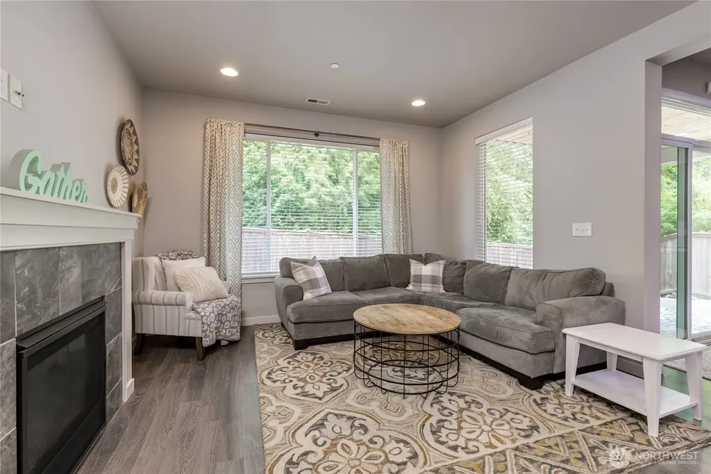 29324 122nd Place SE Auburn WA 98092
