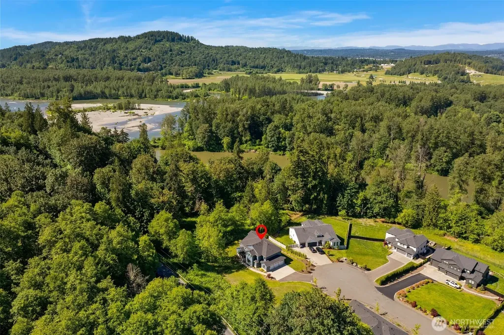 15806 201st Place SE Monroe WA 98272
