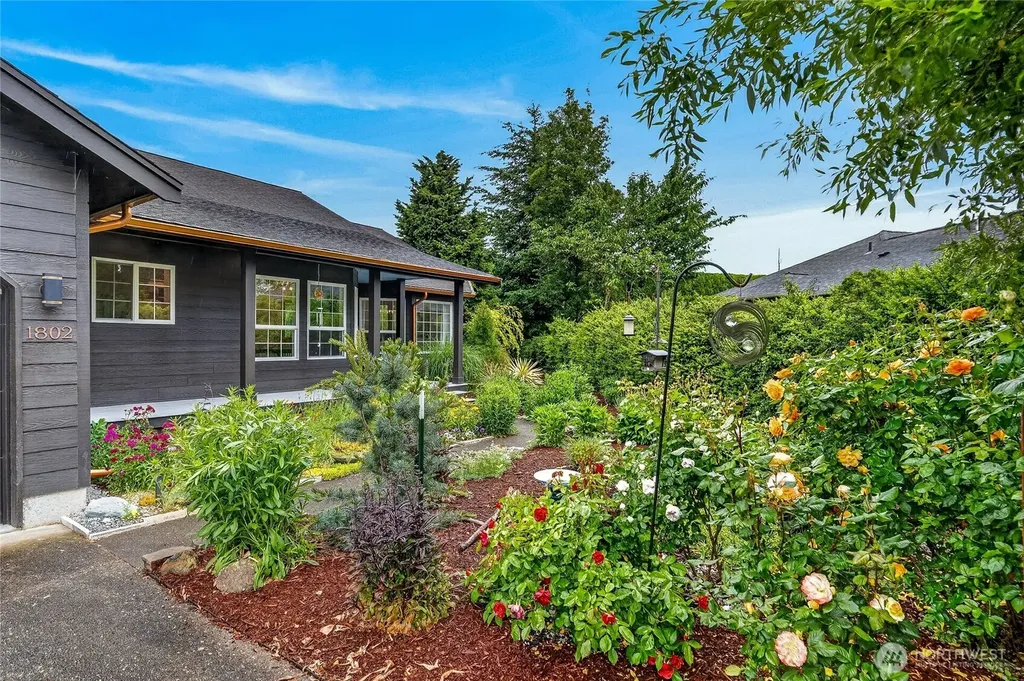 1802 Fairview Court Lynden WA 98264