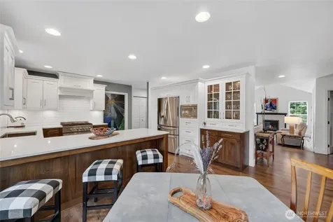 1802 Fairview Court Lynden WA 98264