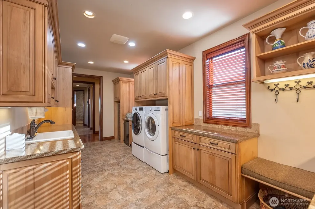 6589 Eagle Drive NE Moses Lake WA 98837