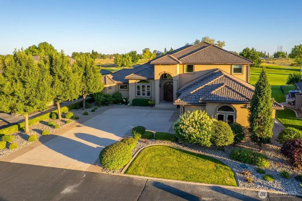 6589 Eagle Drive NE Moses Lake WA 98837