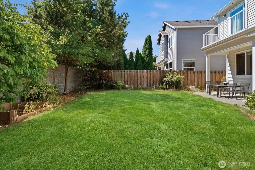 5928 Elizabeth Avenue SE Auburn WA 98092