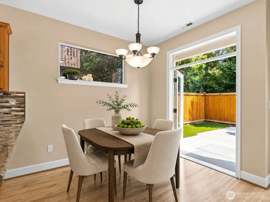 16282 2nd Pl S Burien WA 98148