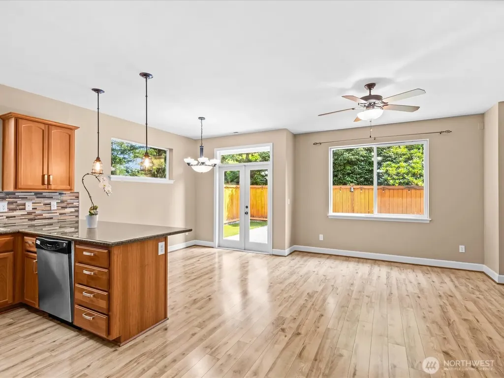 16282 2nd Pl S Burien WA 98148