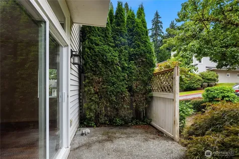 12440 NE 7th Place Bellevue WA 98005