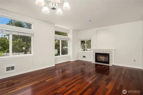 12440 NE 7th Place Bellevue WA 98005