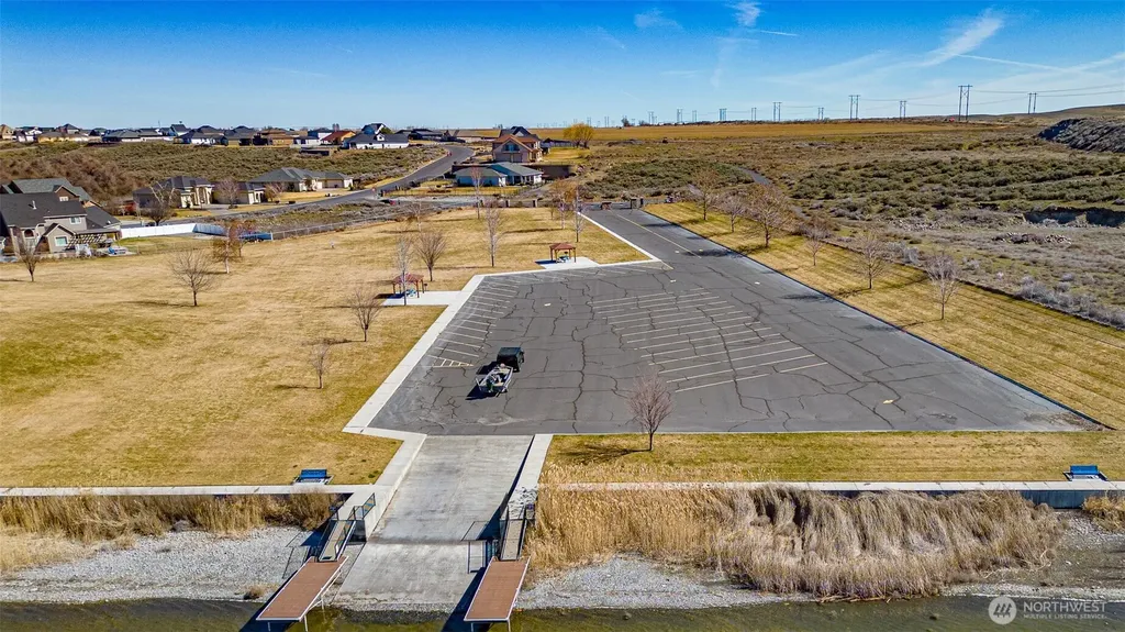 7382 Dune Lake Road SE Moses Lake WA 98837
