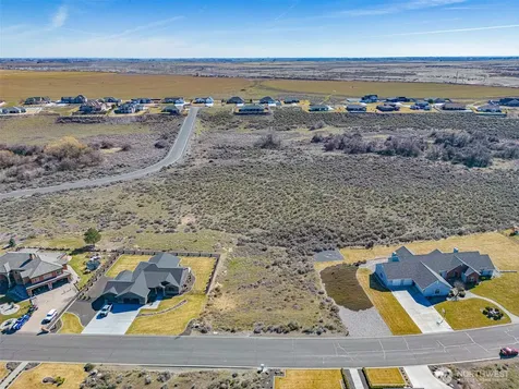 7382 Dune Lake Road SE Moses Lake WA 98837