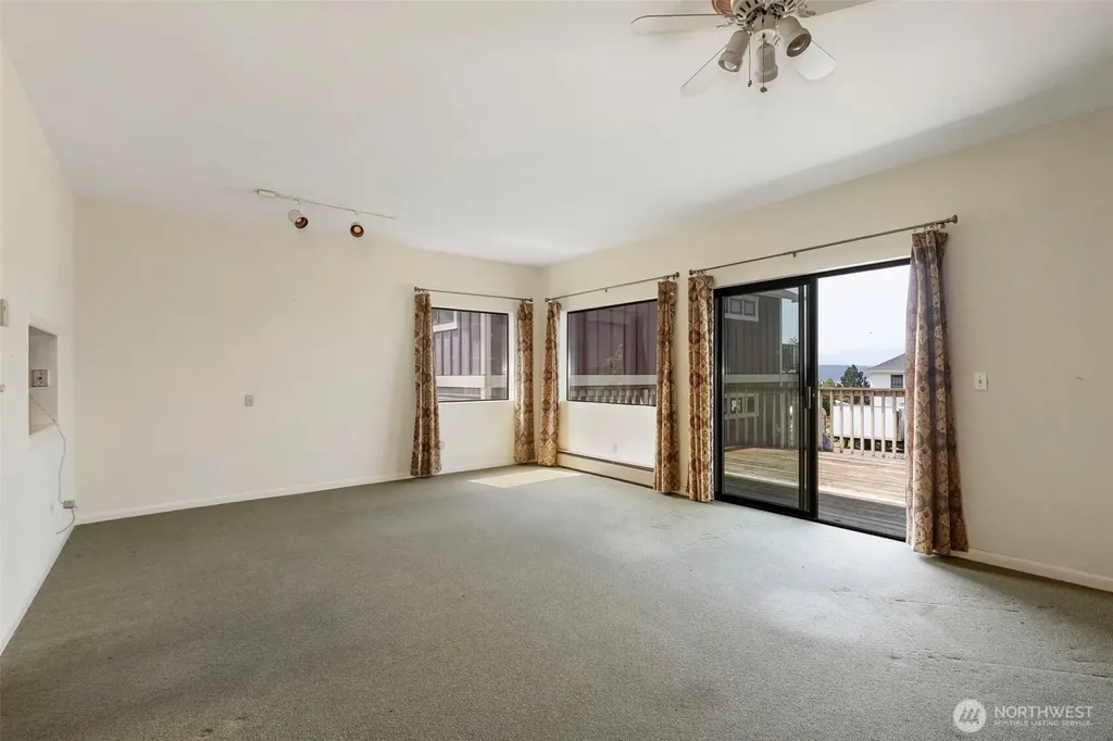 1619 Blaine Street Port Townsend WA 98368