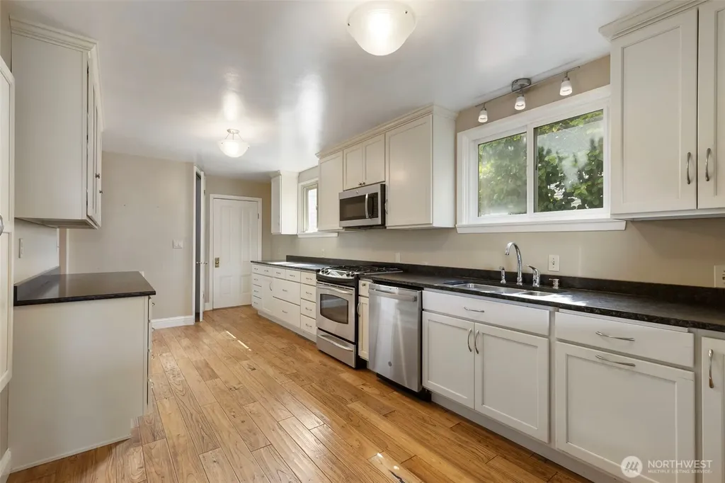 1619 Blaine Street Port Townsend WA 98368