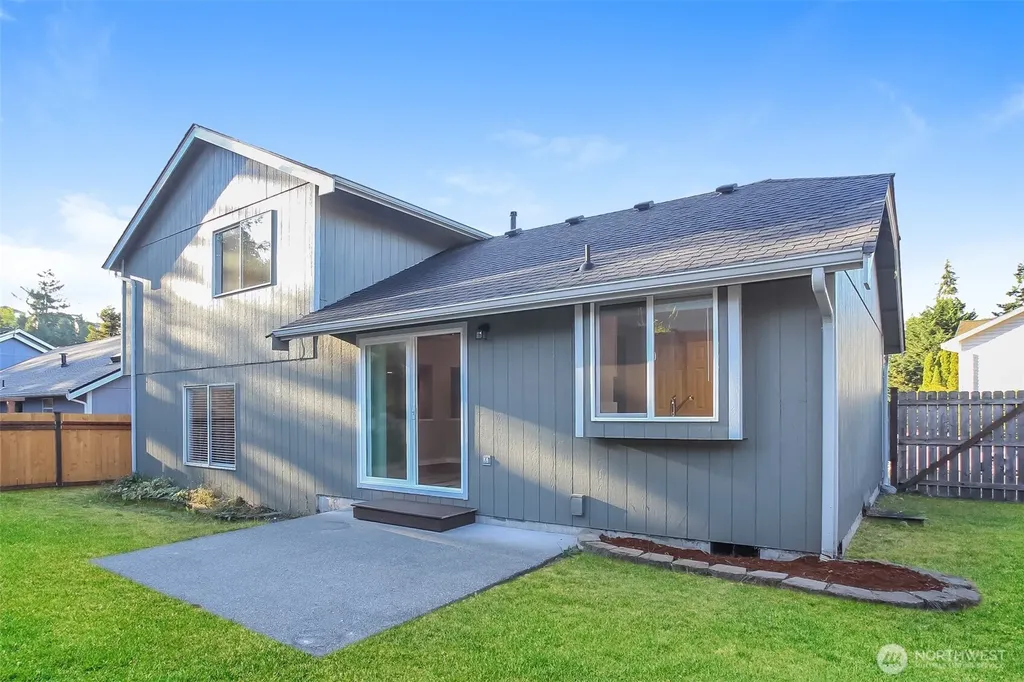 7603 153rd Street E Puyallup WA 98375