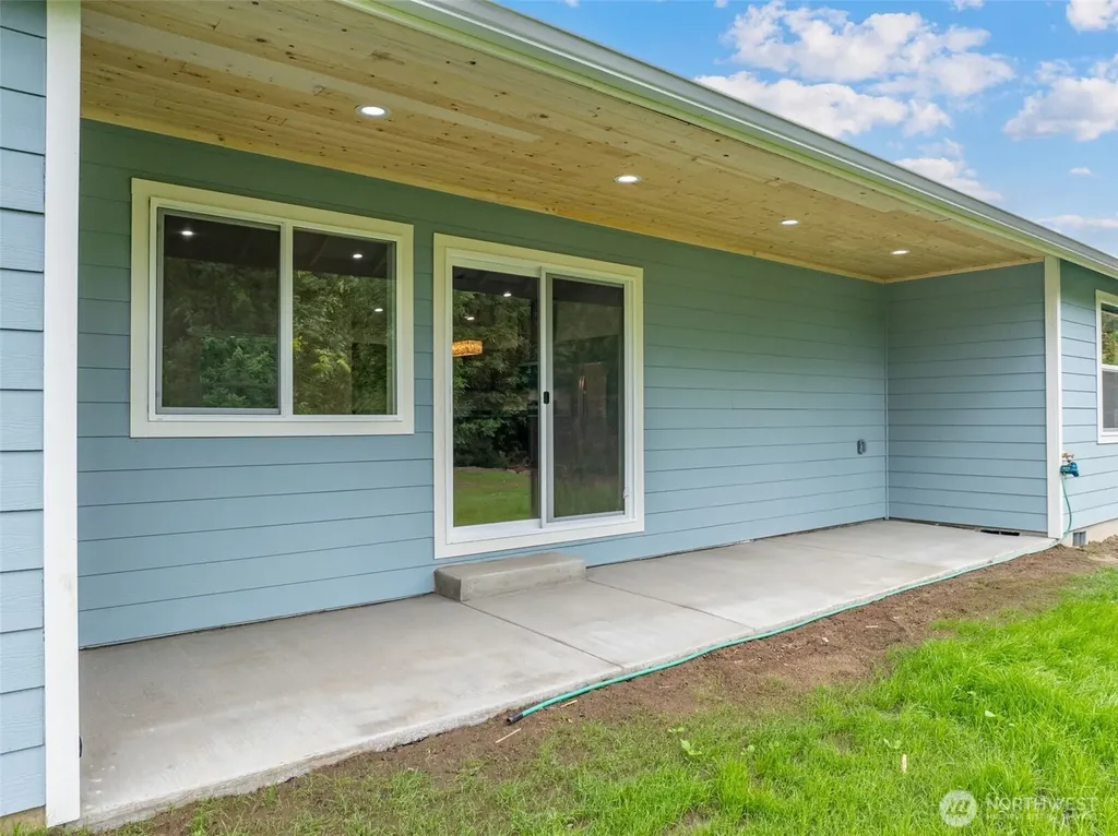 903 Byham Road Winlock WA 98596