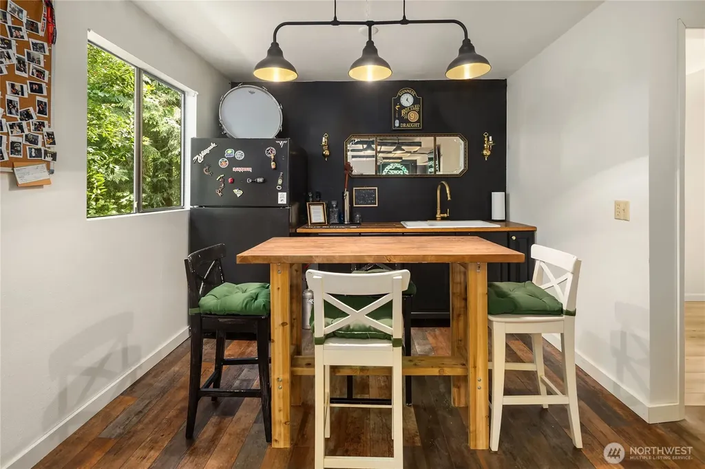 14642 NE 174th Street Woodinville WA 98072