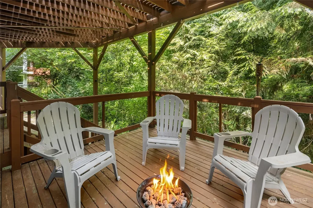14642 NE 174th Street Woodinville WA 98072