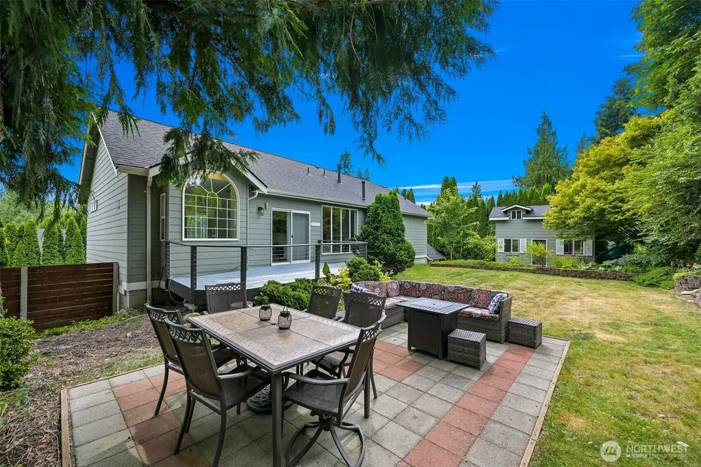 912 S Hills Drive Bellingham WA 98229