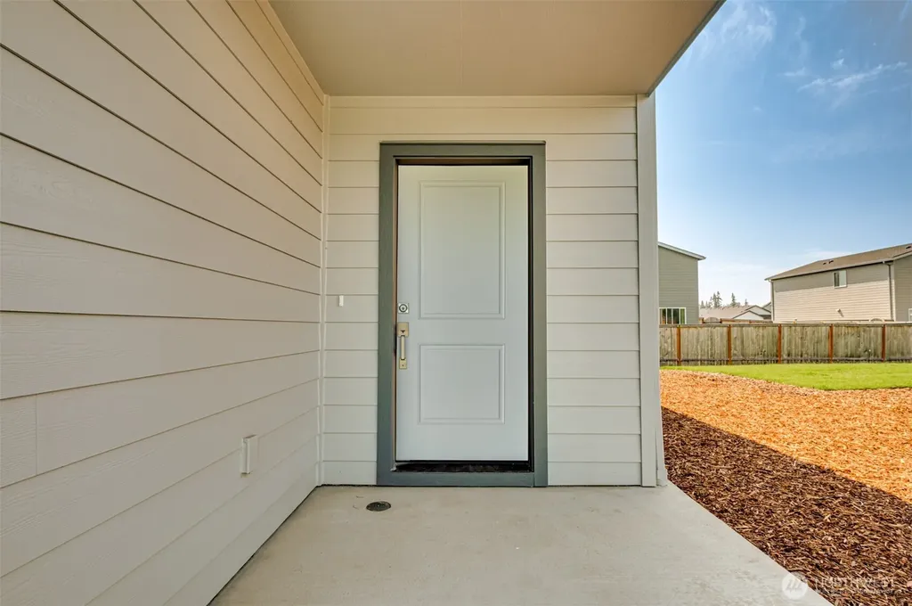 2016 Henderson Way Longview WA 98632