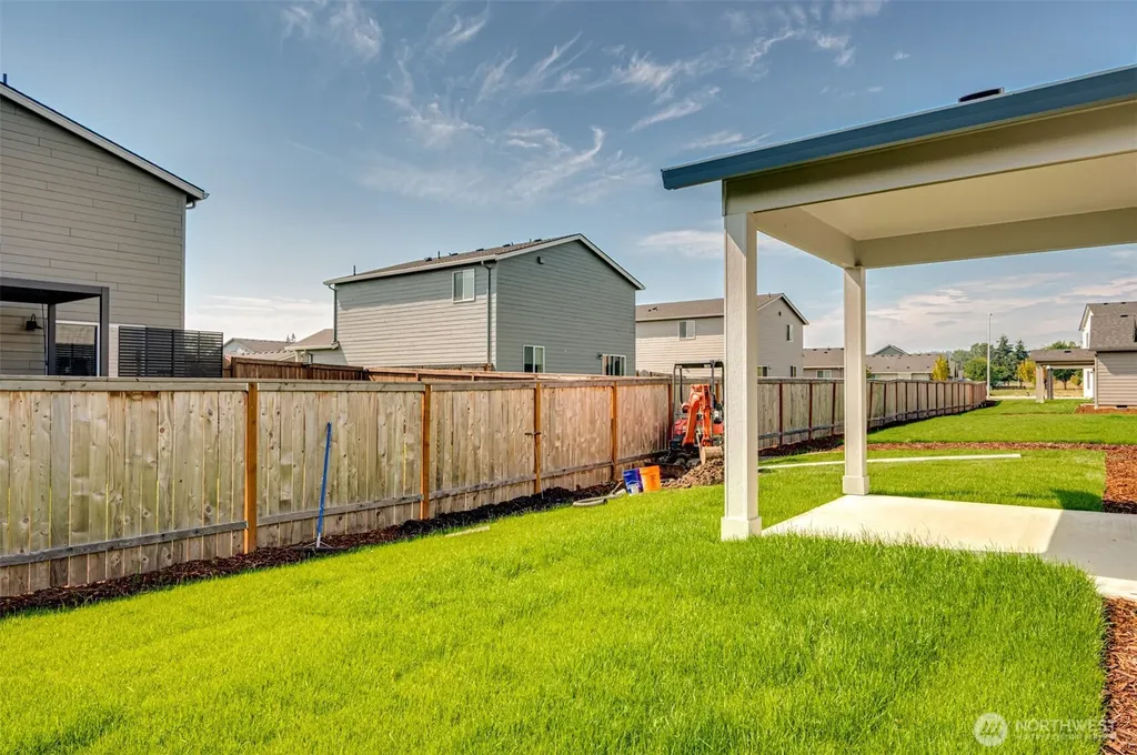 2016 Henderson Way Longview WA 98632